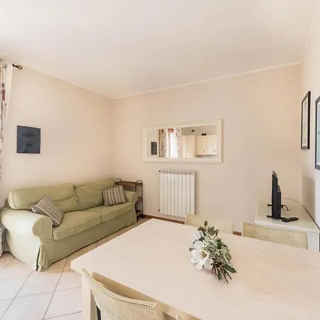 Borgo Delle Colline Apartment *